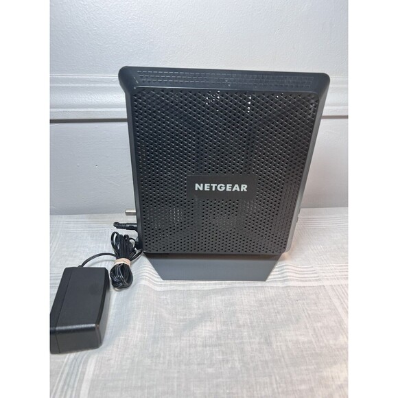 NETGEAR Nighthawk AC1900 C6900 WiFi Cable Modem Router - Picture 1 of 3